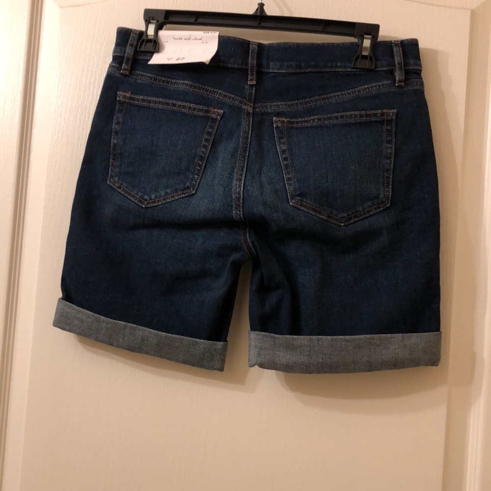 Denim Shorts.  New with tag, Size 4 / 27. - Picture 2 of 4